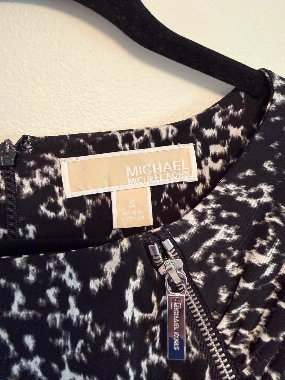 Michael Kors Black and White Printed Sheath Dress with Zip Accents